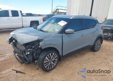 2022 Nissan Kicks Sv Xtronic Cvt from USA, damaged, VIN 3N1CP5CV2NL515656